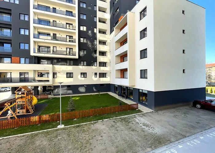 Lumial Mountain Nest בראשוב